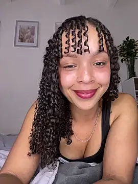 Yasmin777_ webcam