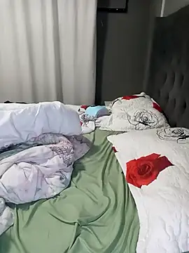 KikiBadgirl webcam