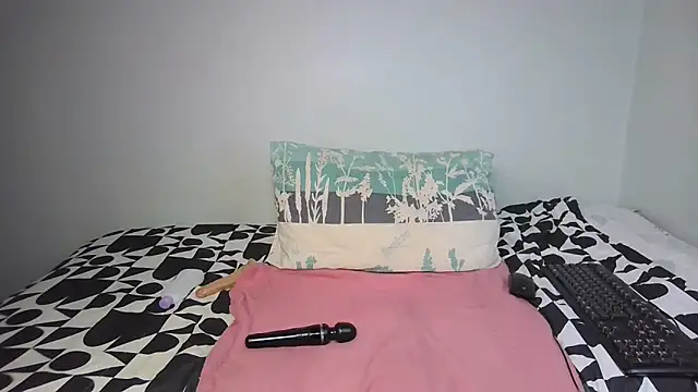 coco__juicy - COCO__JUICY's free webcam - UK Sex Cams