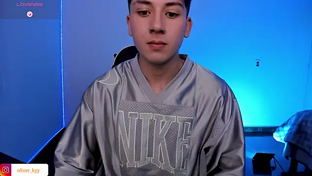OLIVER_K webcam