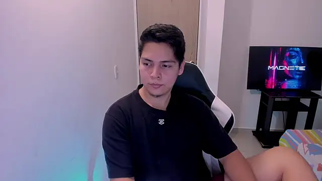 Asta_YunoXXX webcam