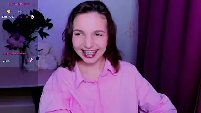 KindHazelHere_ webcam
