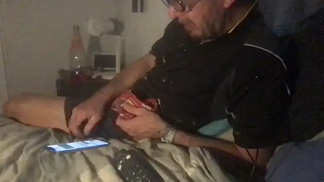 MrBombasticxxx webcam
