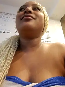 Adelehottman webcam