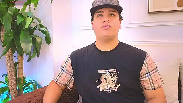 Naim_Bennetsex webcam
