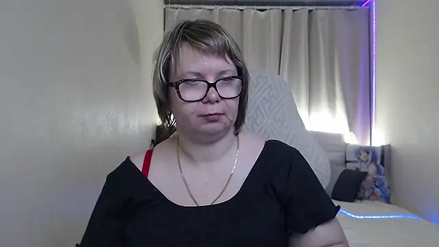 BonnnyBoobsy webcam