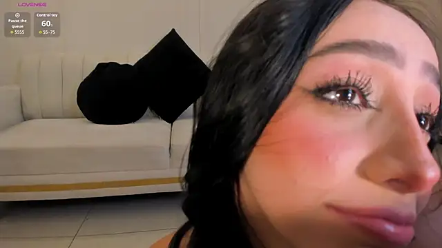 PaulineSanz webcam