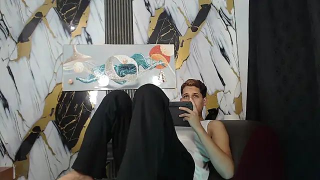 GOLDEN_2026 webcam
