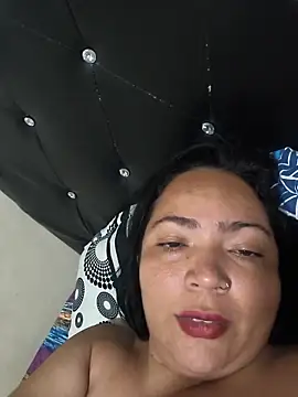NIKOLE1301 webcam