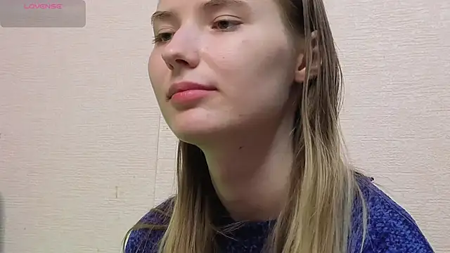 _kikiclark__ webcam