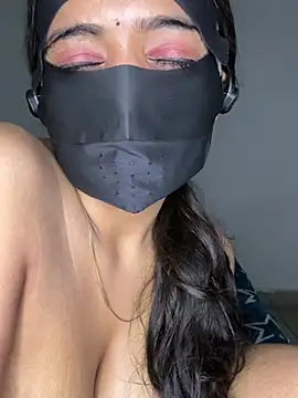 DesiSexyMonika webcam