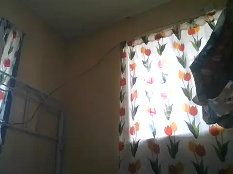 loriepinay46 webcam