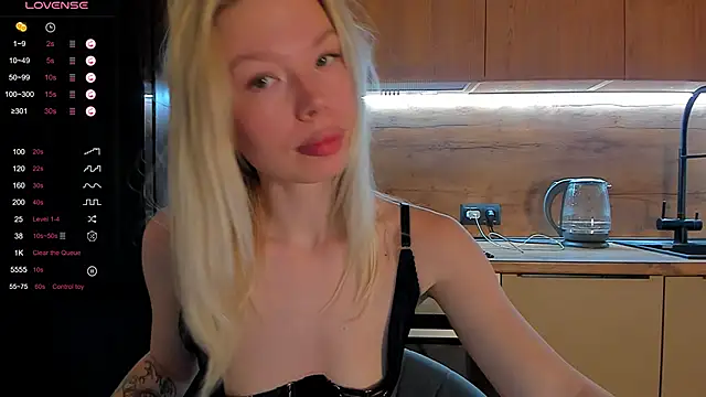 Olivia_Bells webcam