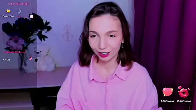 KindHazelHere_ webcam