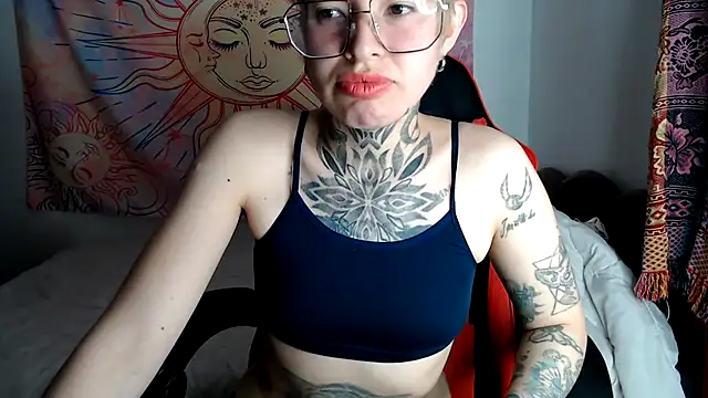 ArrangedFoot webcam