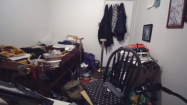JohnnyMoves webcam