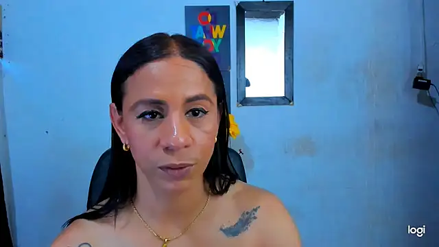 Modella: juanblakbigcock