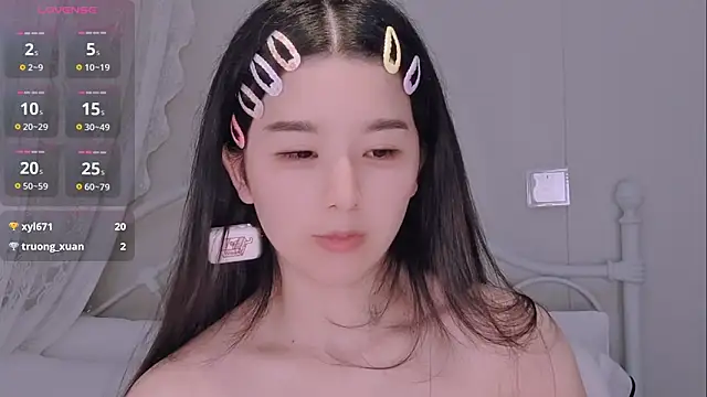 binglin- (Ask my age) - #asian #asian-foot-fetish #black-hair #cam2cam #chinese #cosplay #deluxe-cam2cam #foot-fetish #hd #interactive-toys #lovense #nylon #petite #petite-asian #student #topless #topless-asian #upskirt