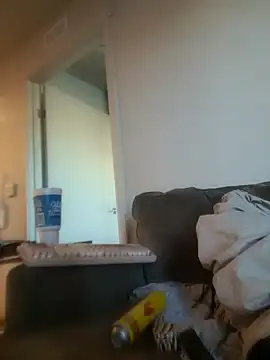 yourMasterisBored webcam
