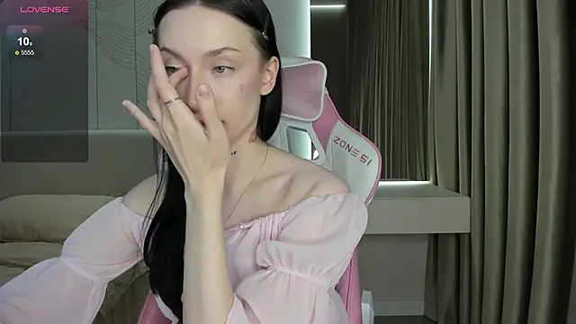 JenniferQueen11 webcam