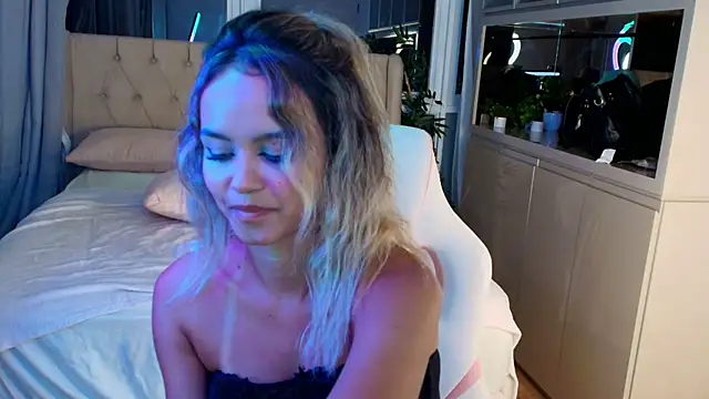 Stacy_Tyler webcam