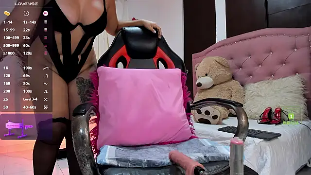 Sophia_hot_lover webcam