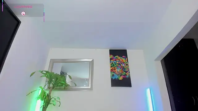 Naughty_Blue webcam