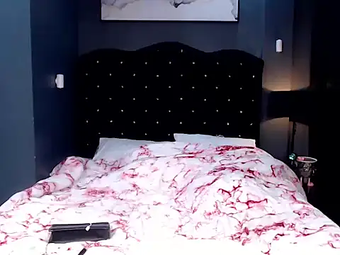 HOTTESTCANDYTS live sex cam