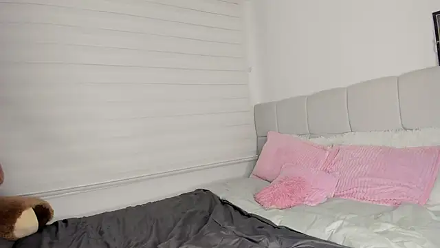 Ori_valentina webcam