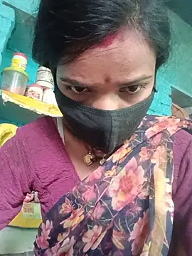 Desi_Couple_P webcam
