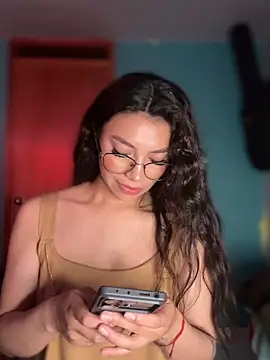 cocoagigimuse (F young) - Masturbation with dildo