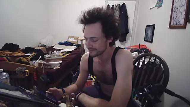 JohnnyMoves webcam