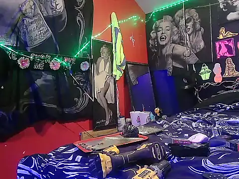 DaddyAndSplashQueen webcam