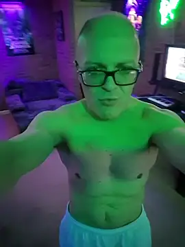 chronic_vibez (Ask my age) - #american #balds #big-cocks #colorful #cum-play #cumshot #daddies #hd #masturbation #mobile #muscular #orgasm #recordable-publics #short-hair #shower #small-audience #smoking #straight #white