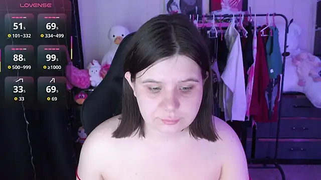 AmyVibess webcam