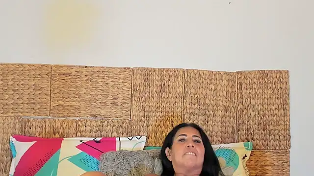 Jackiehmilf52 webcam