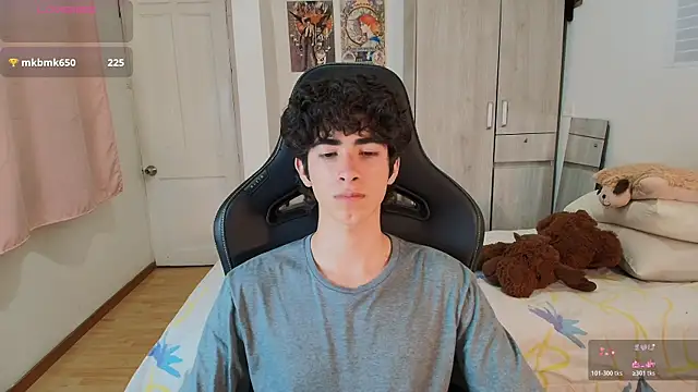 nude_boy18 (M twink) - Lechita // Cum