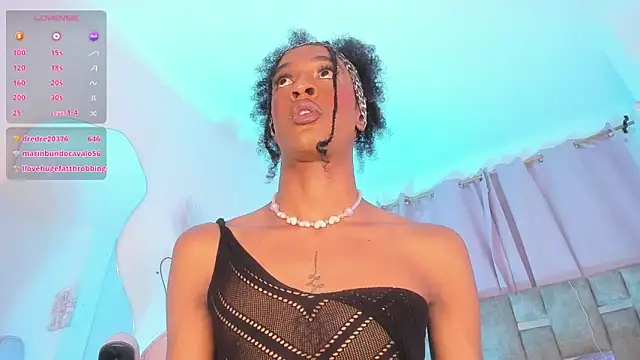 Mia_royal webcam