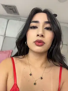 IvonneOwen webcam