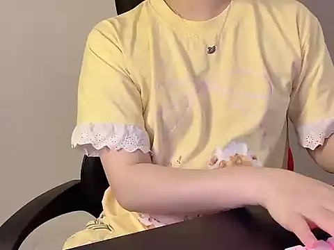 hunhun122 webcam