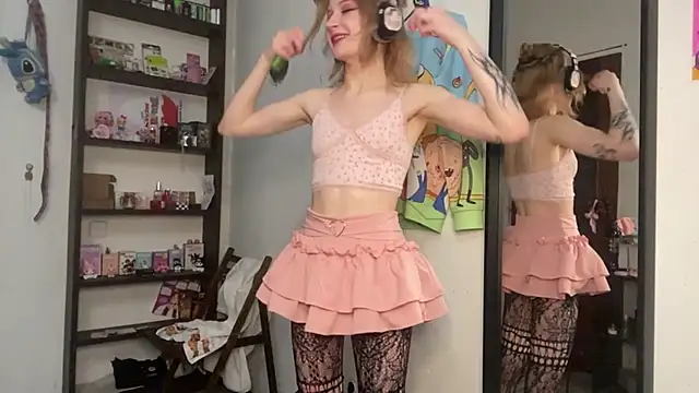 AngelSuperAss webcam