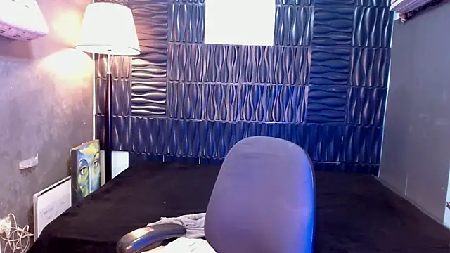 urtopshemalegoddessaliyah (T young) - UR MISSION IS TO DRAIN MY BALLS  ON REAL