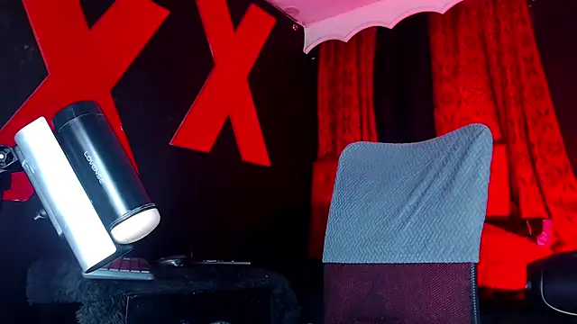 abrilbigcock live cam