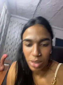 florsalvaje_ - FlorSalvaje_'s free webcam - UK Sex Cams