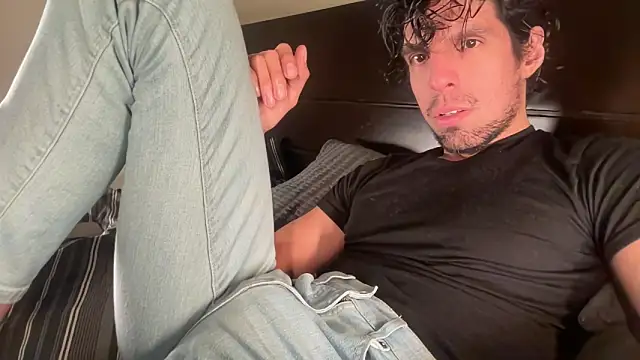 beranco19 - Beranco19's free webcam - UK Sex Cams