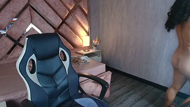TamaraaHoney webcam