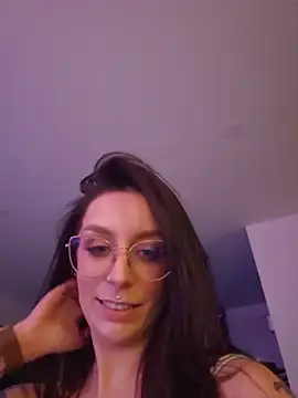 LilyOrion webcam
