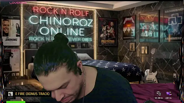 chino_roz webcam