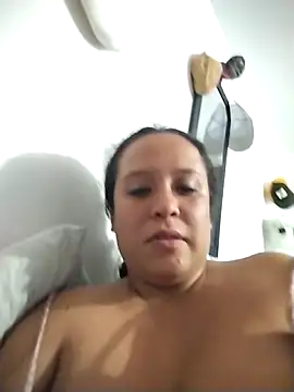 You-sexy-starr webcam