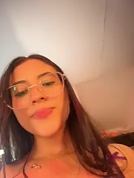 Juanita-Diaz live sex cam